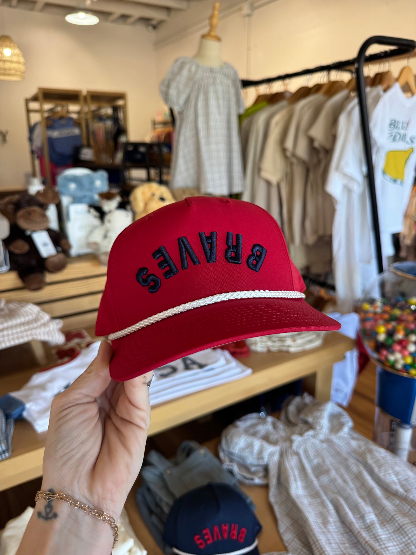 Red Upside Down Braves Rope Hat