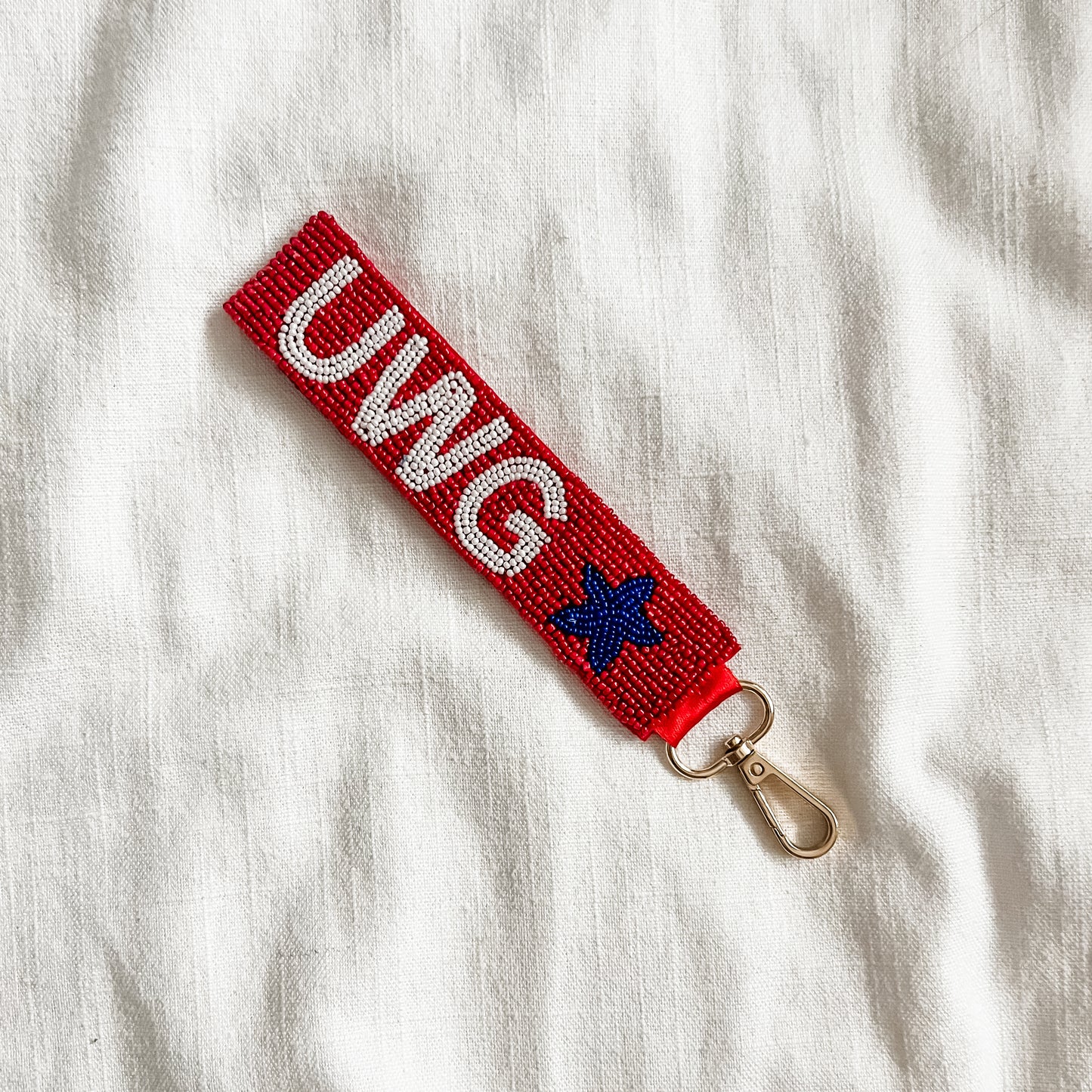 UWG keychain - red