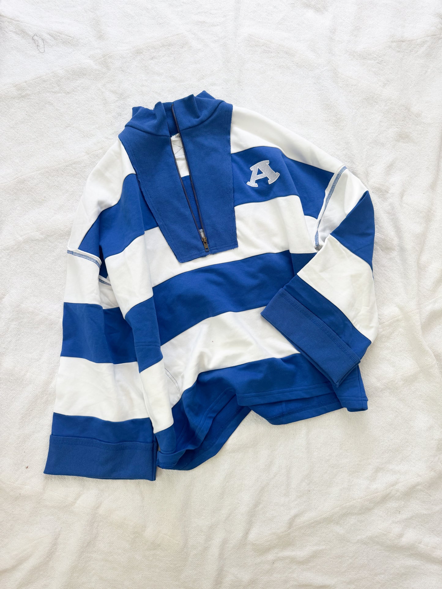 ARMUCHEE VARSITY STRIPE PULLOVER