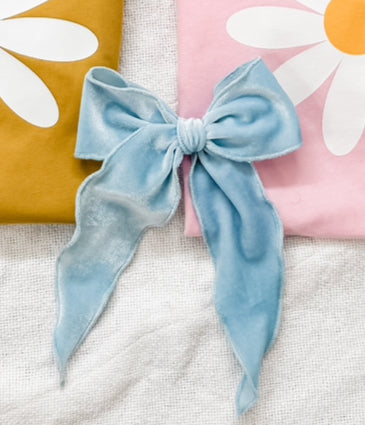 BABY BLUE VELVET // FAY BOW