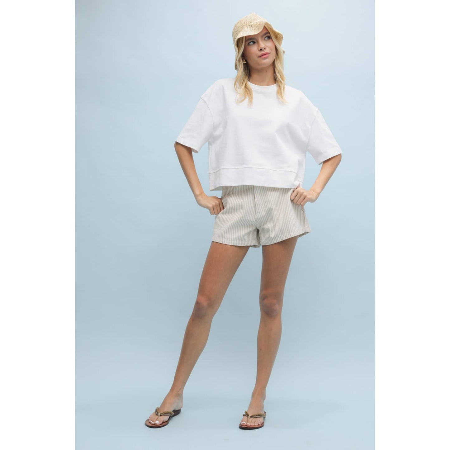 BOXY KNIT TOP WITH SIDE SLITS / WL25-10081