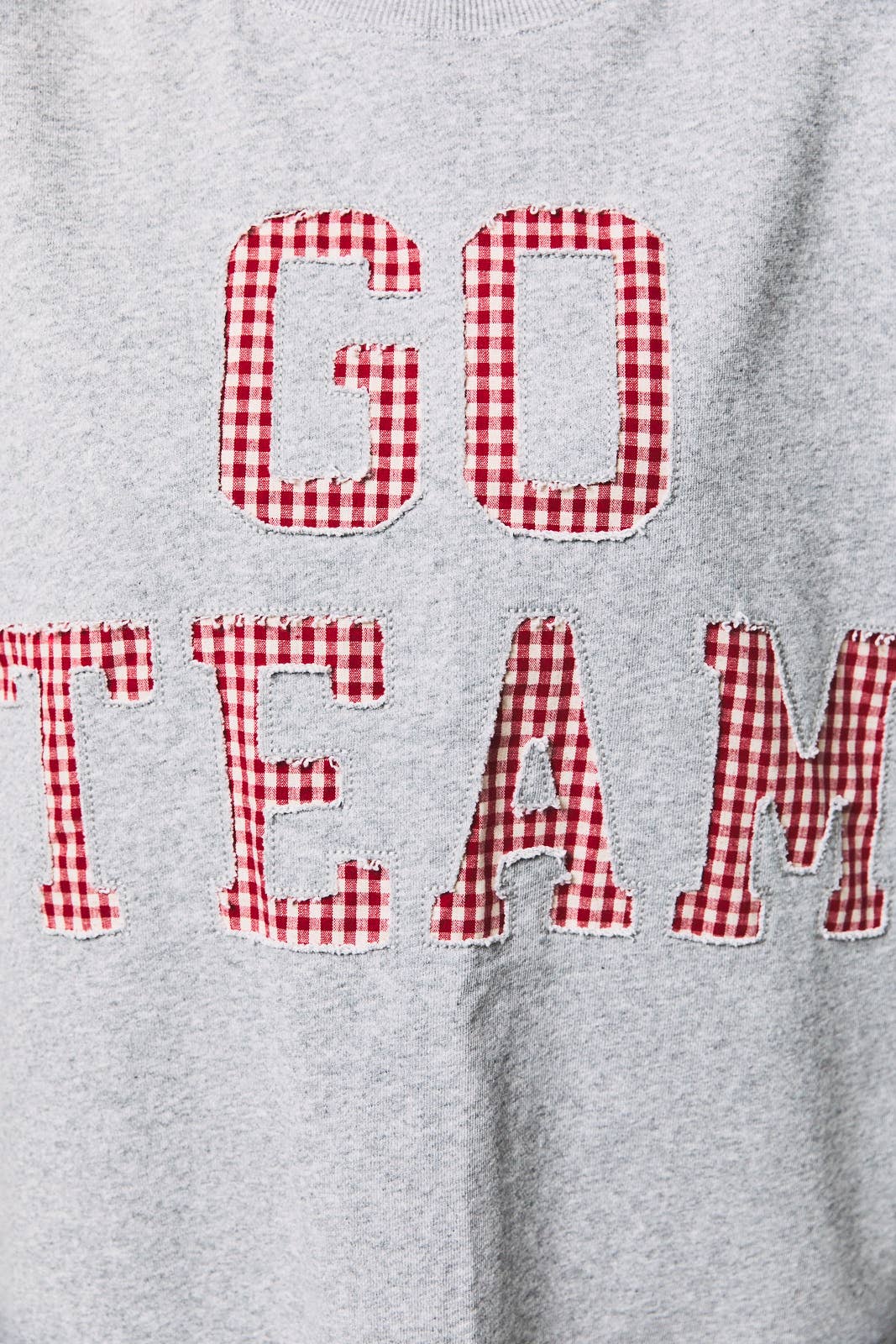 SWEATSHIRTS WITH "GO TEAM" GRAPHIC