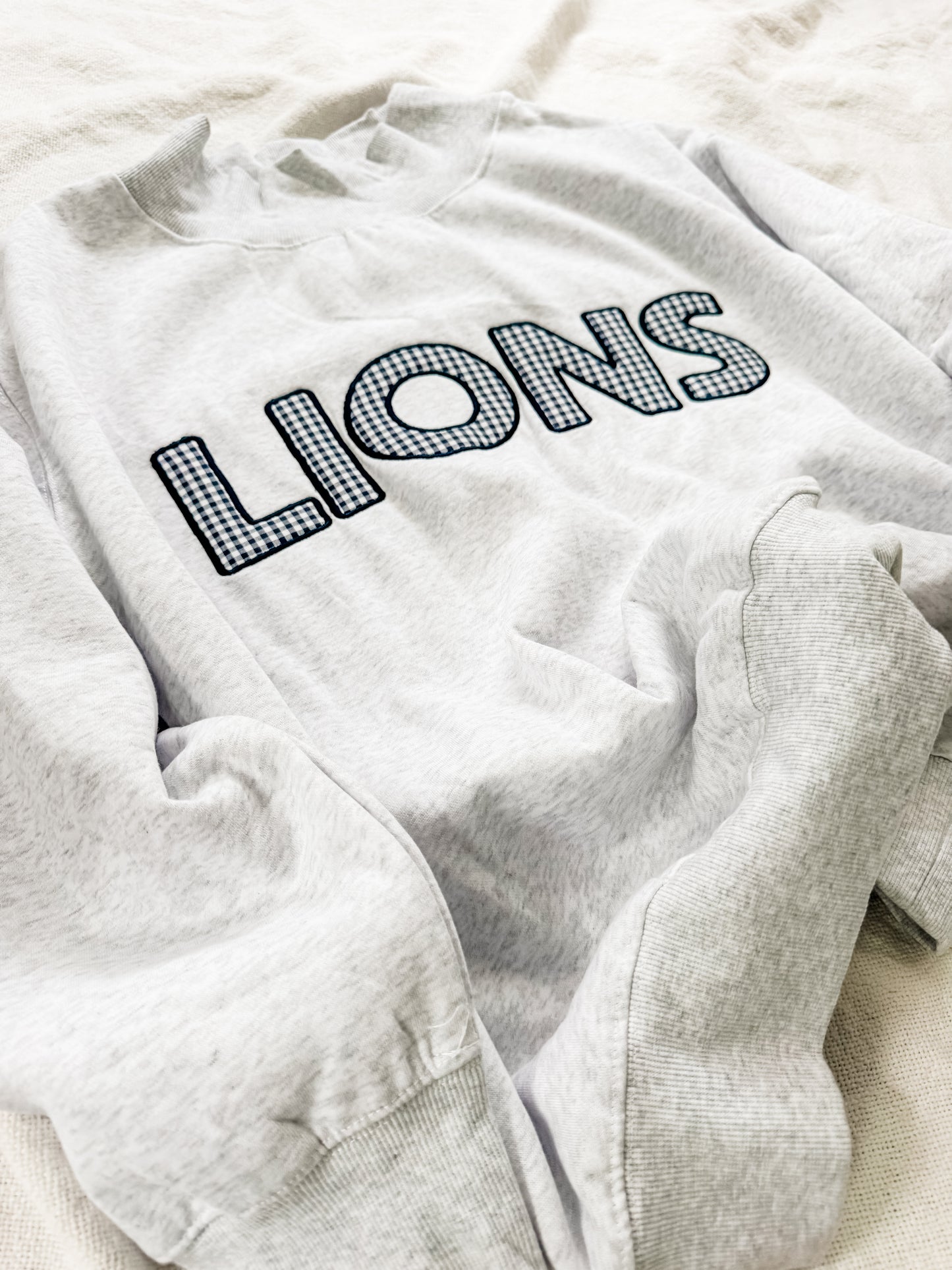 LIONS Gingham Mockneck