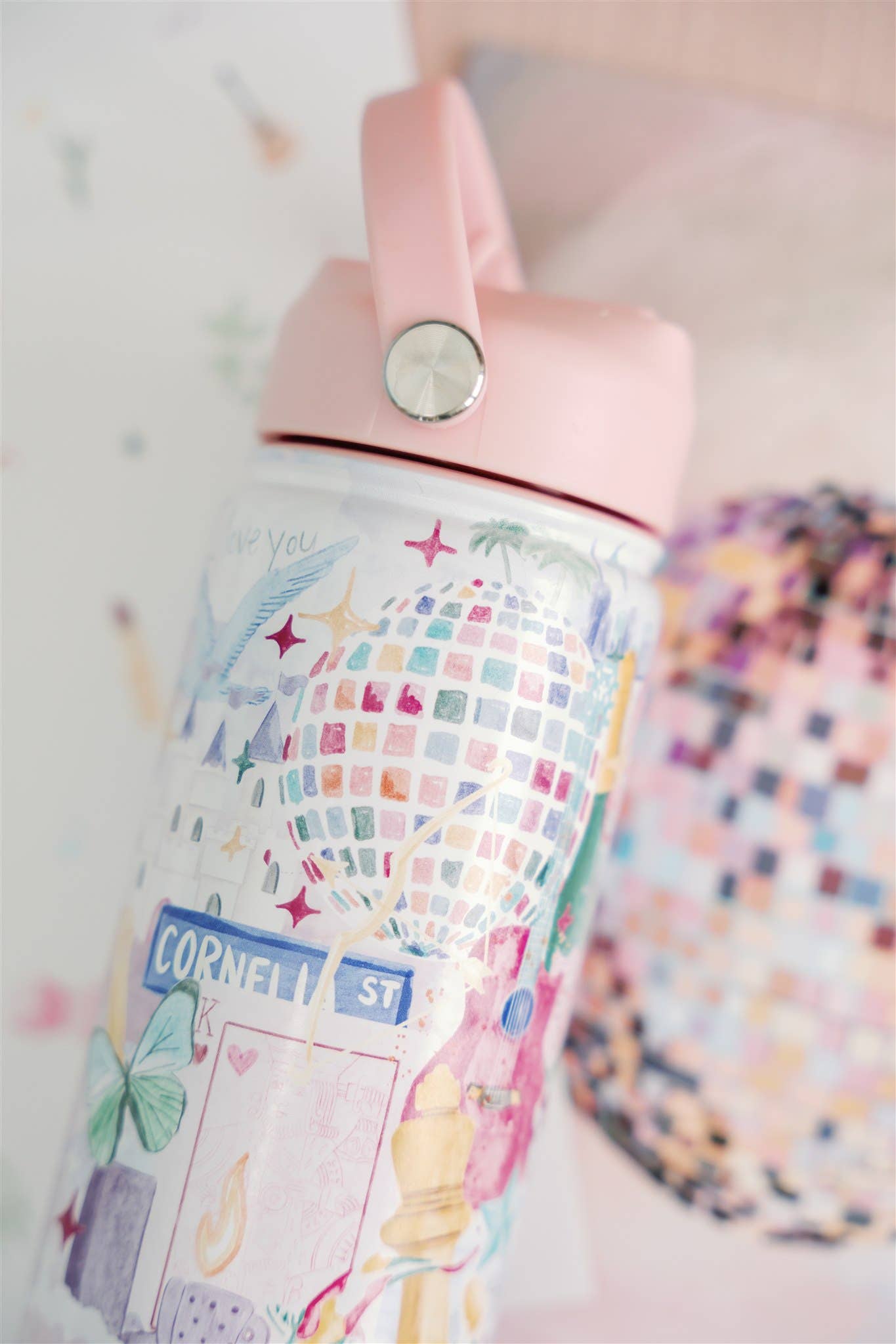 Taylor Swift 18 Ounce Insulated Water Bottle
