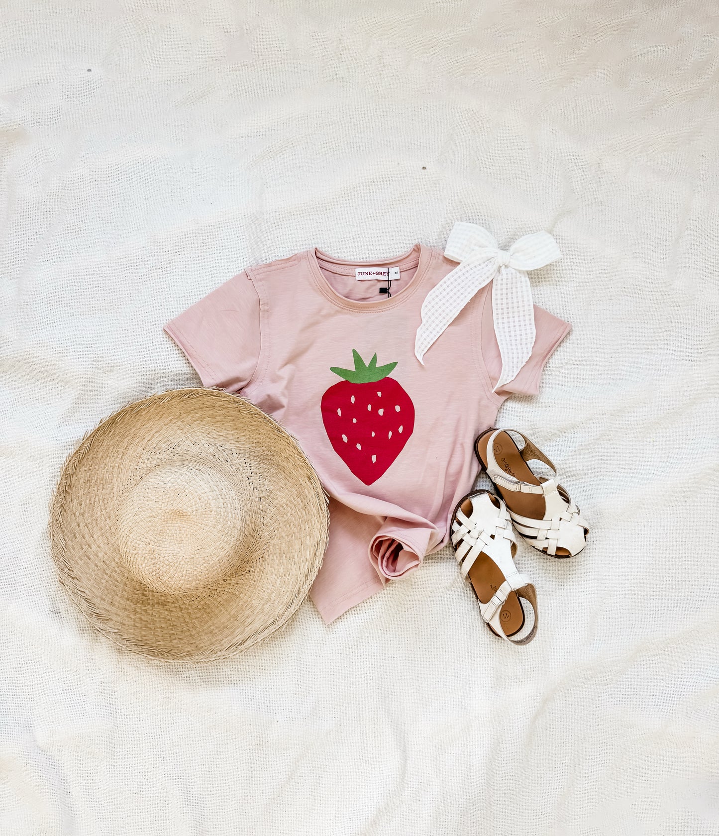 STRAWBERRY tee