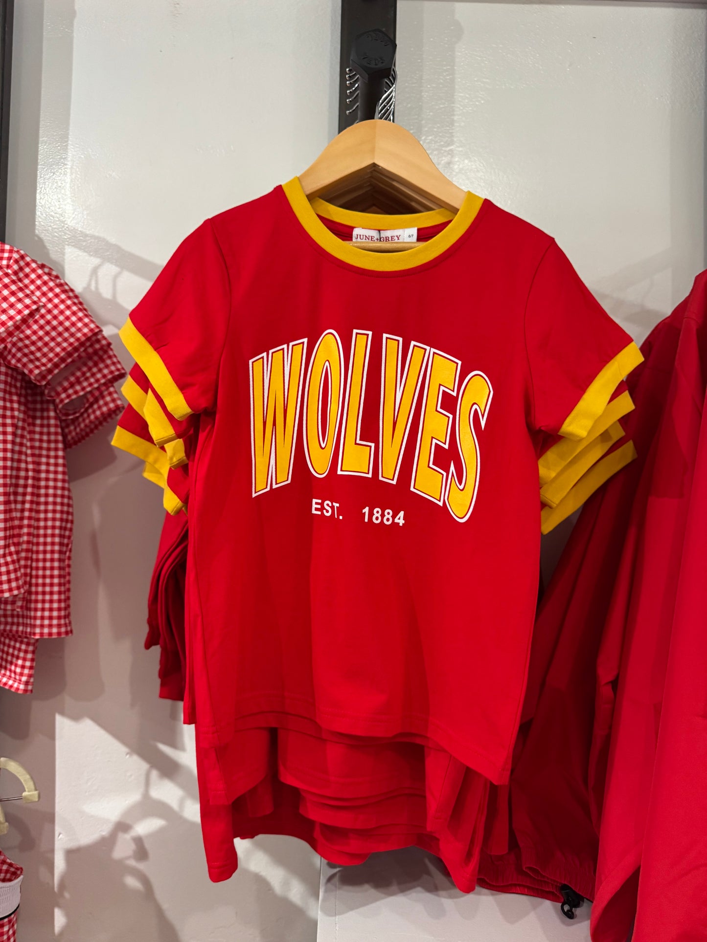 WOLVES Kid Ringer Tee