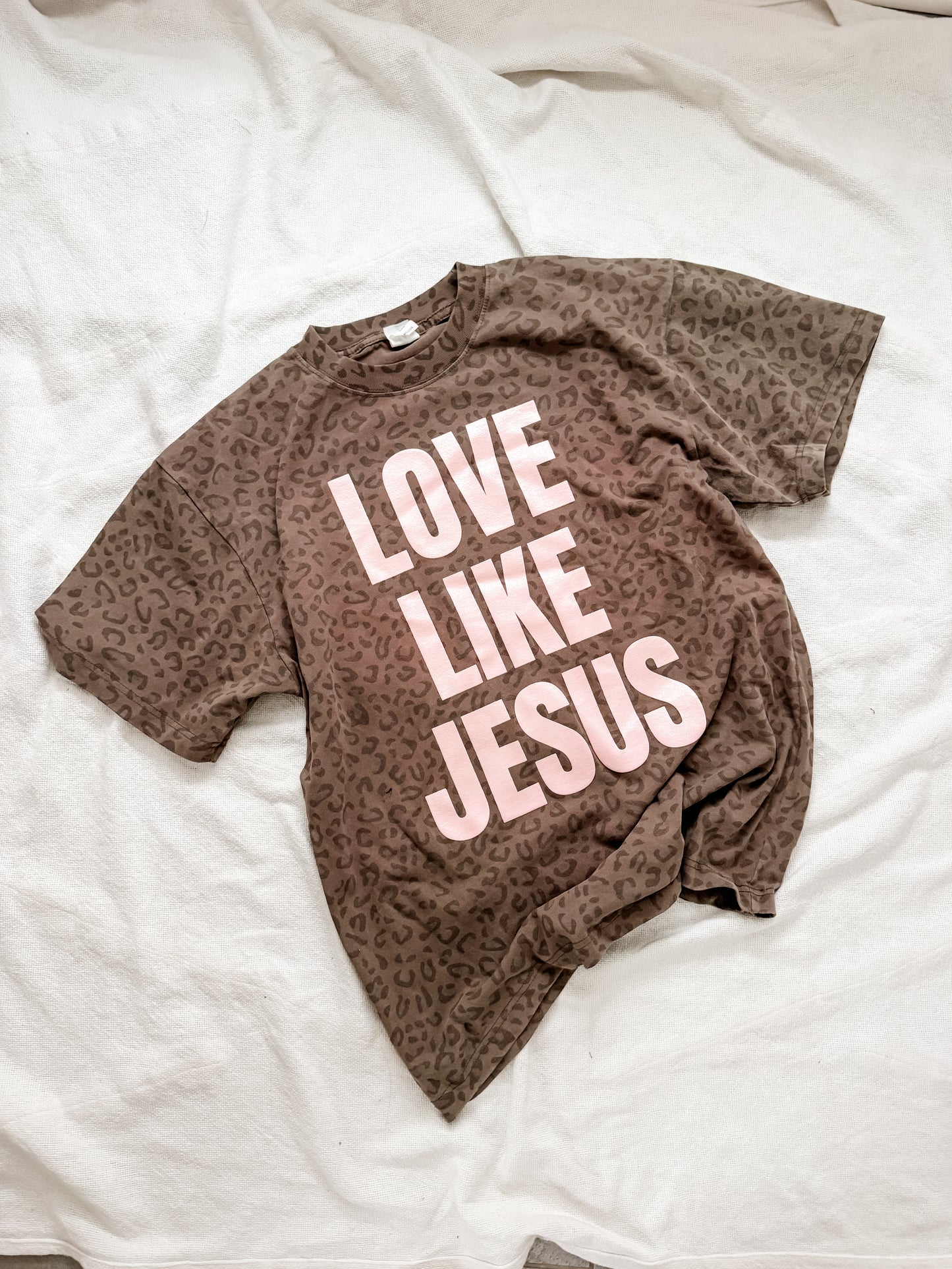 LOVE LIKE JESUS leopard adult tee