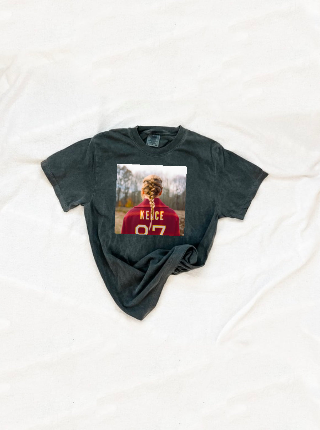 EVERMORE tee