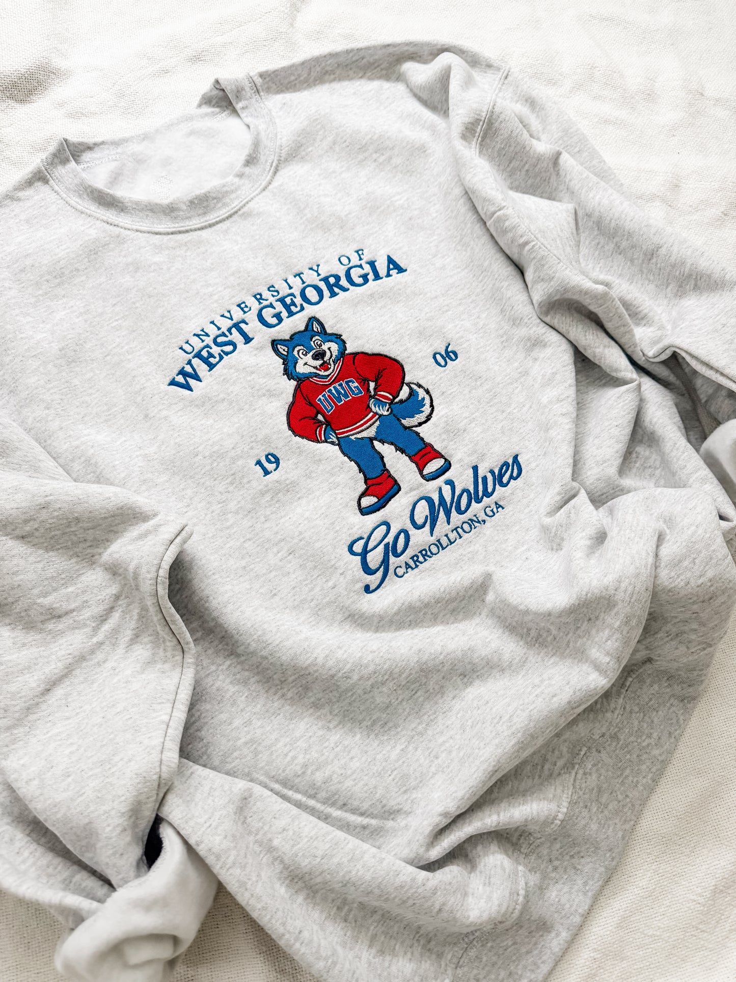 UWG EMBROIDERED SWEATSHIRT