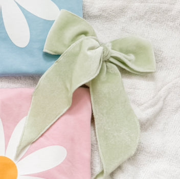 SPEARMINT VELVET // FAY BOW