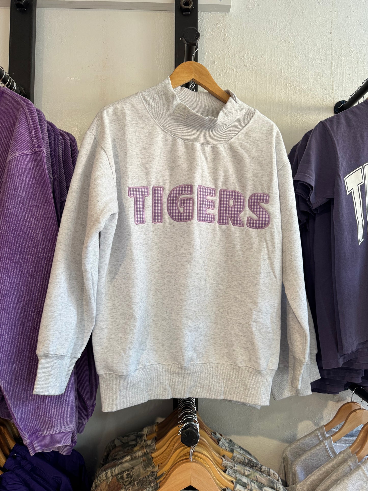Tigers Mockneck