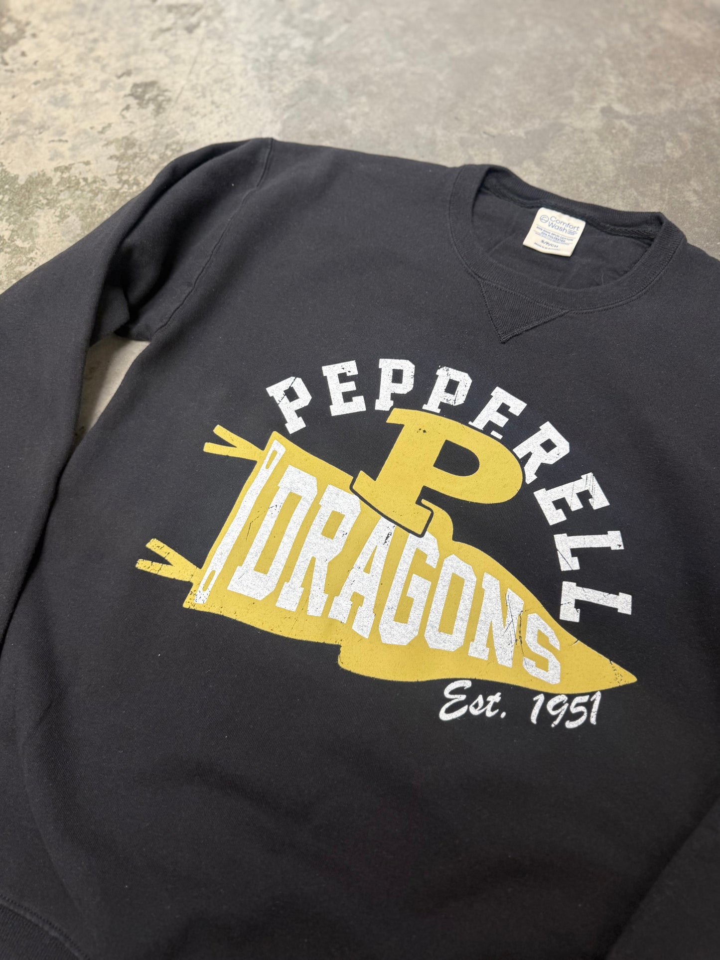 PEPPERELL DRAGONS PENNANT FLAG CREWNECK