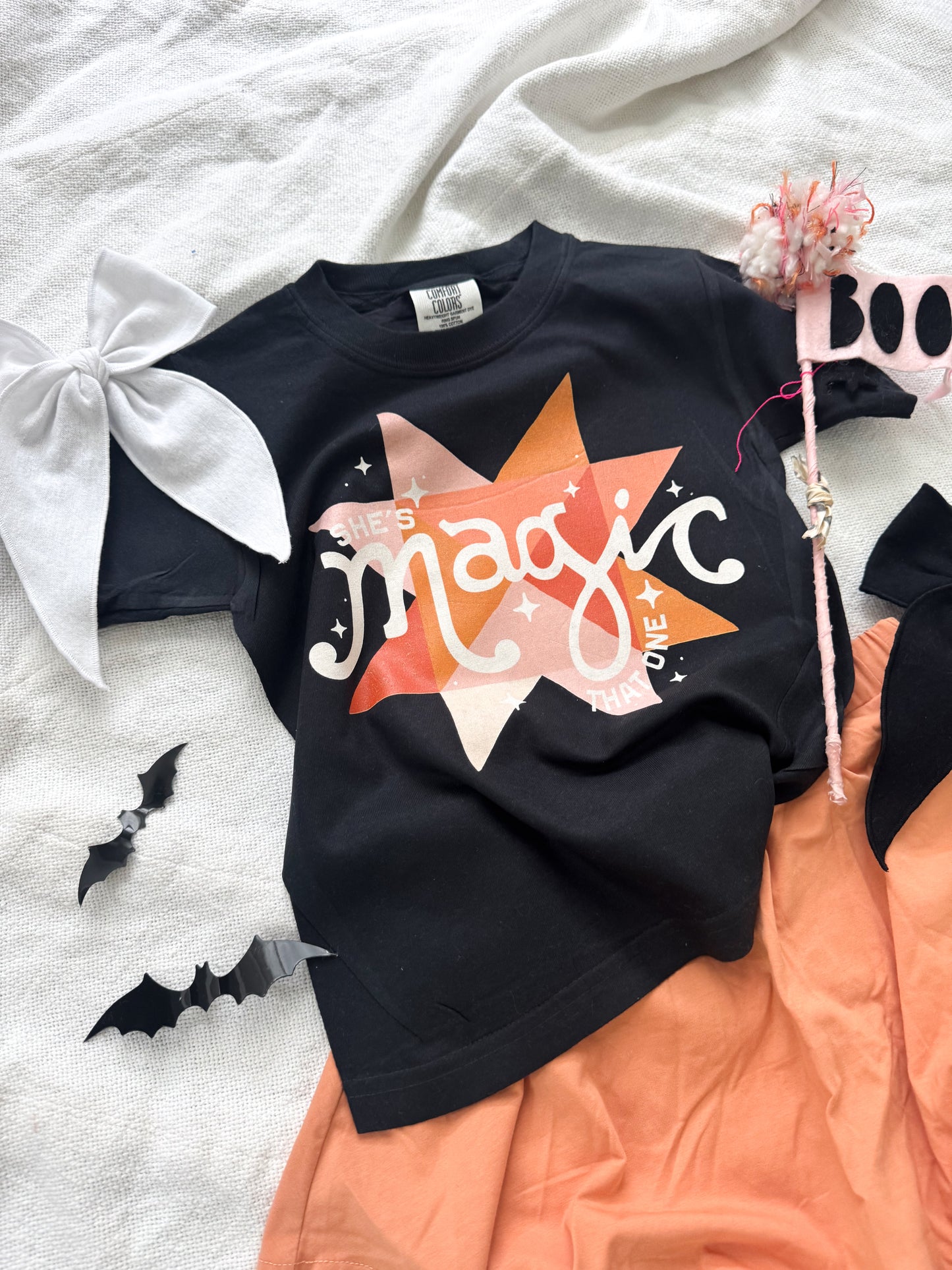 SHE'S MAGIC tee