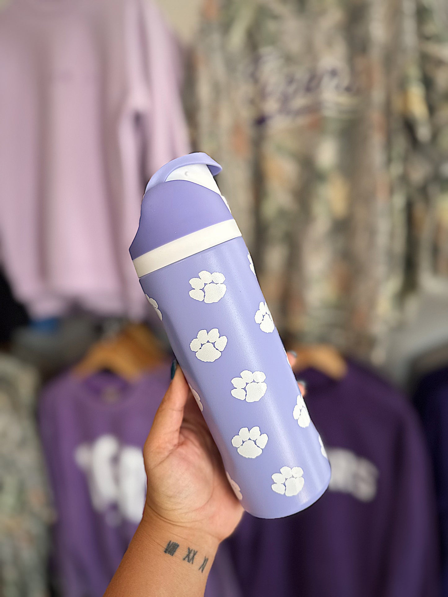 PAW water bottle 19oz