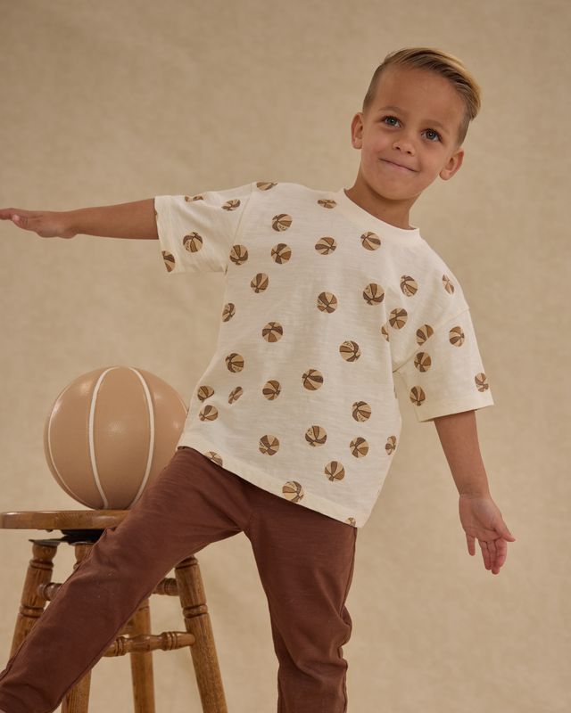 RELAXED TEE || BASKETBALL