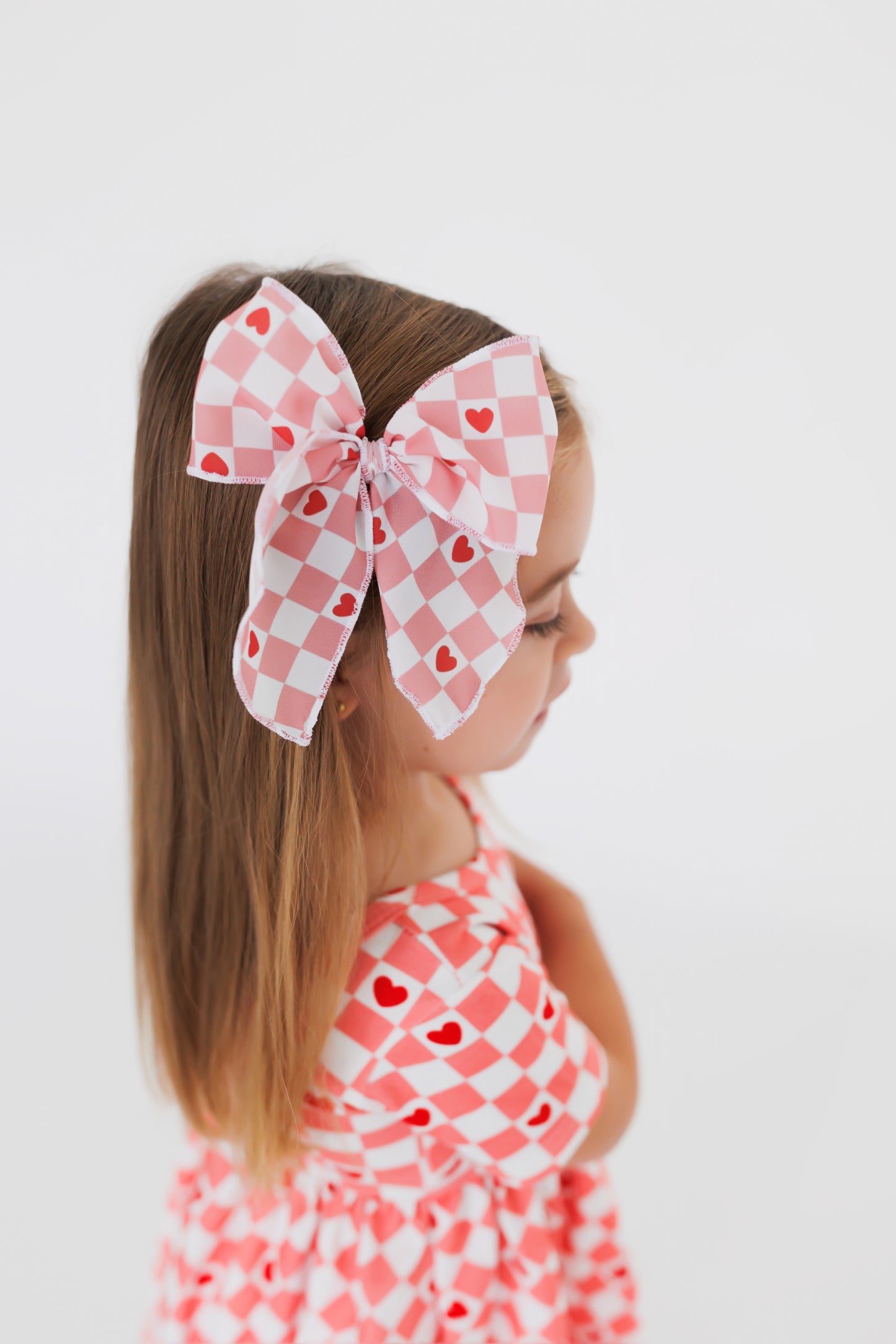 checkered love bow