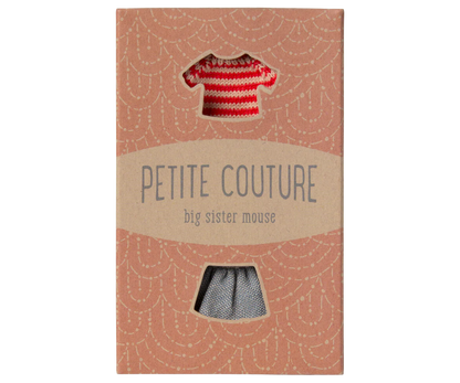 Knitted sweater and skirt, Big sister mouse