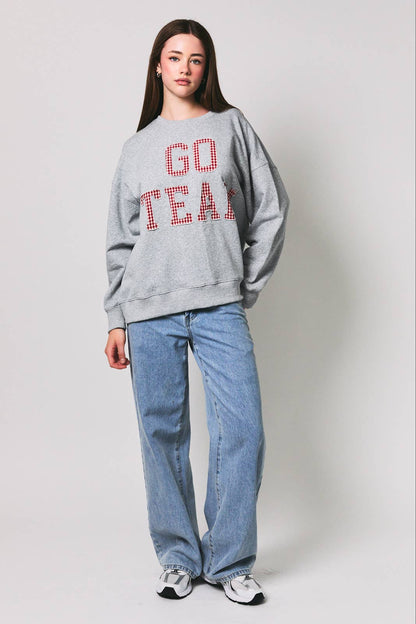 SWEATSHIRTS WITH "GO TEAM" GRAPHIC