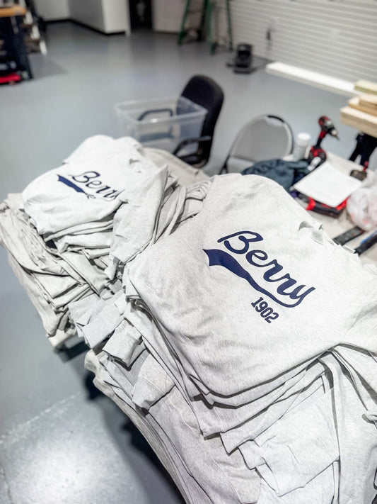 Berry signature sweatshirt