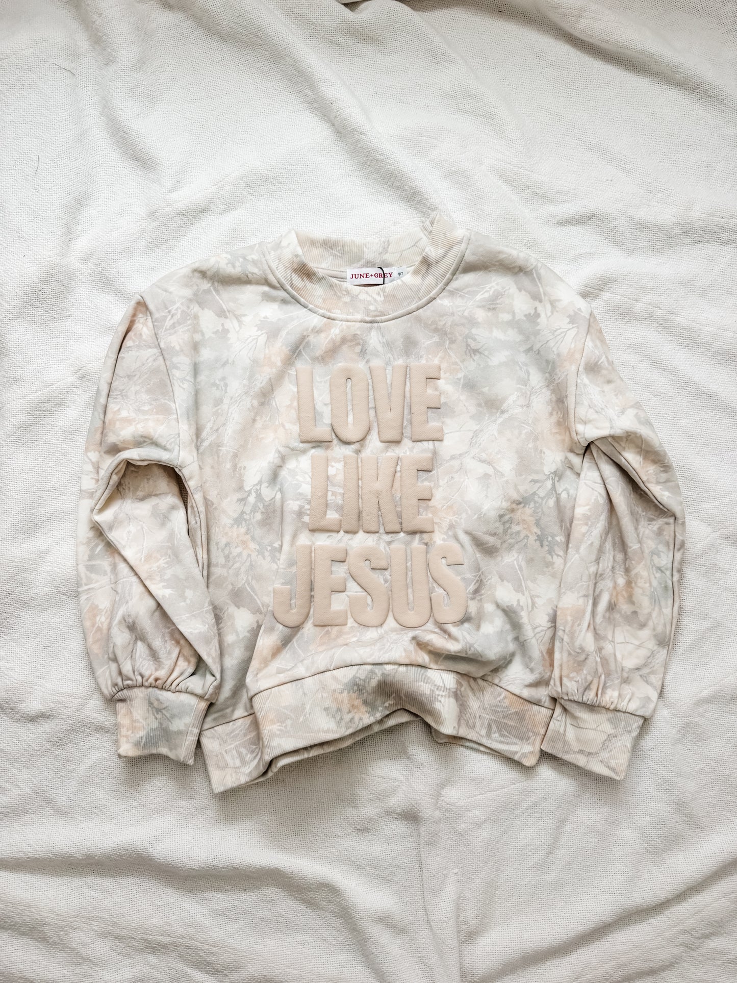 LOVE LIKE JESUS kid camo sweatshirt