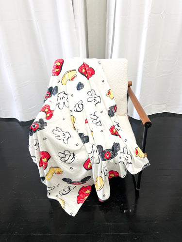 MAGIC MOUSE blanket PREORDER
