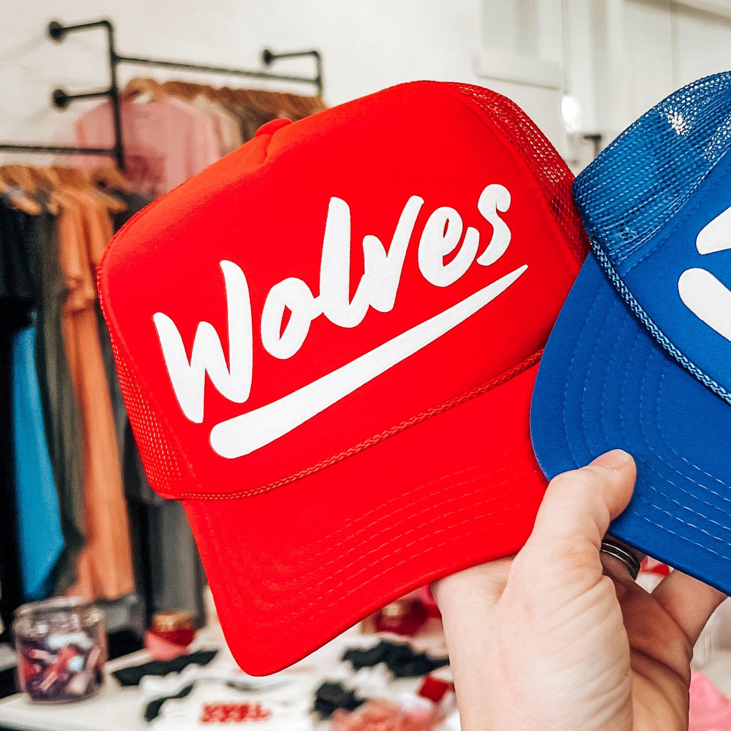 Wolves red trucker