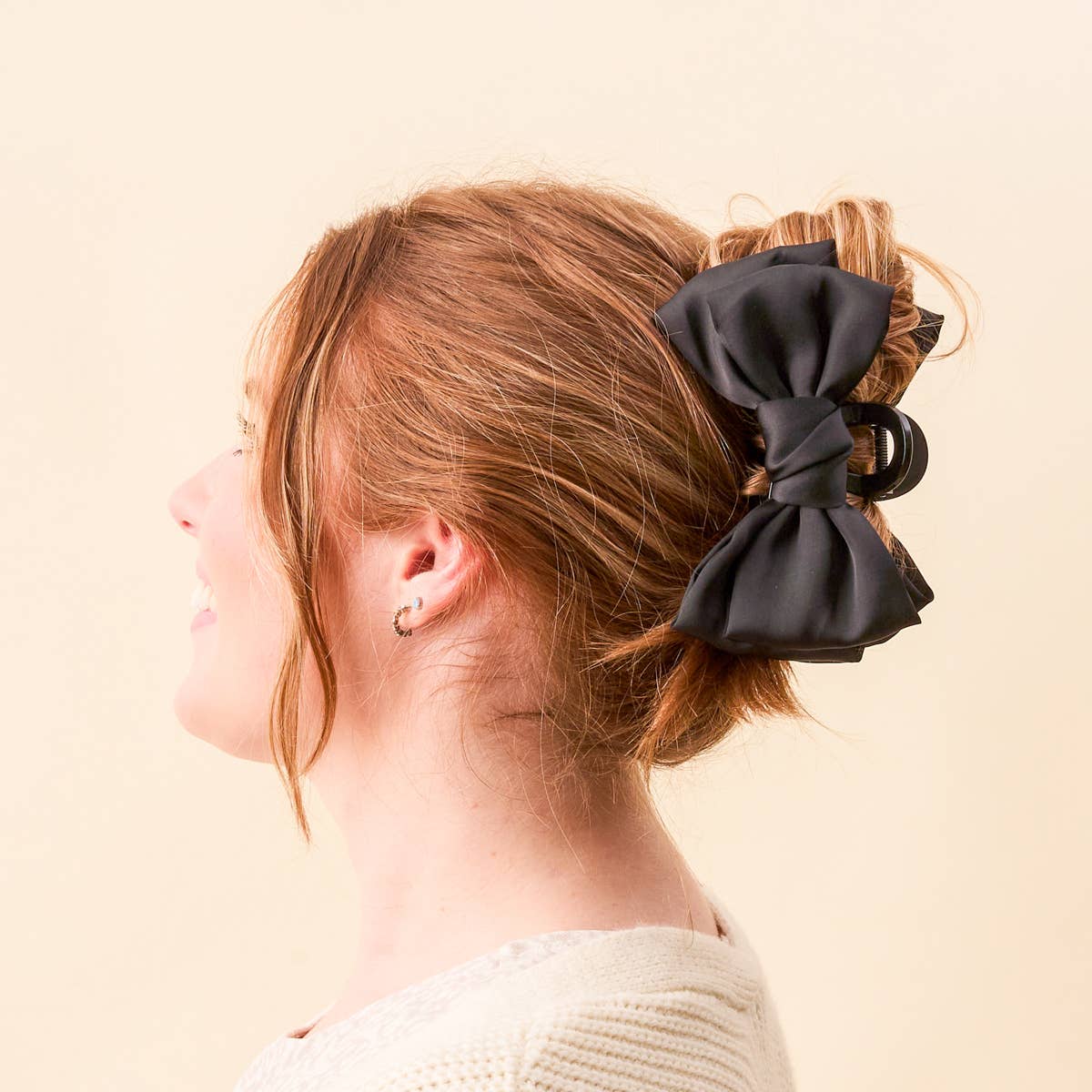 Satin Bow Claw Clip–Black