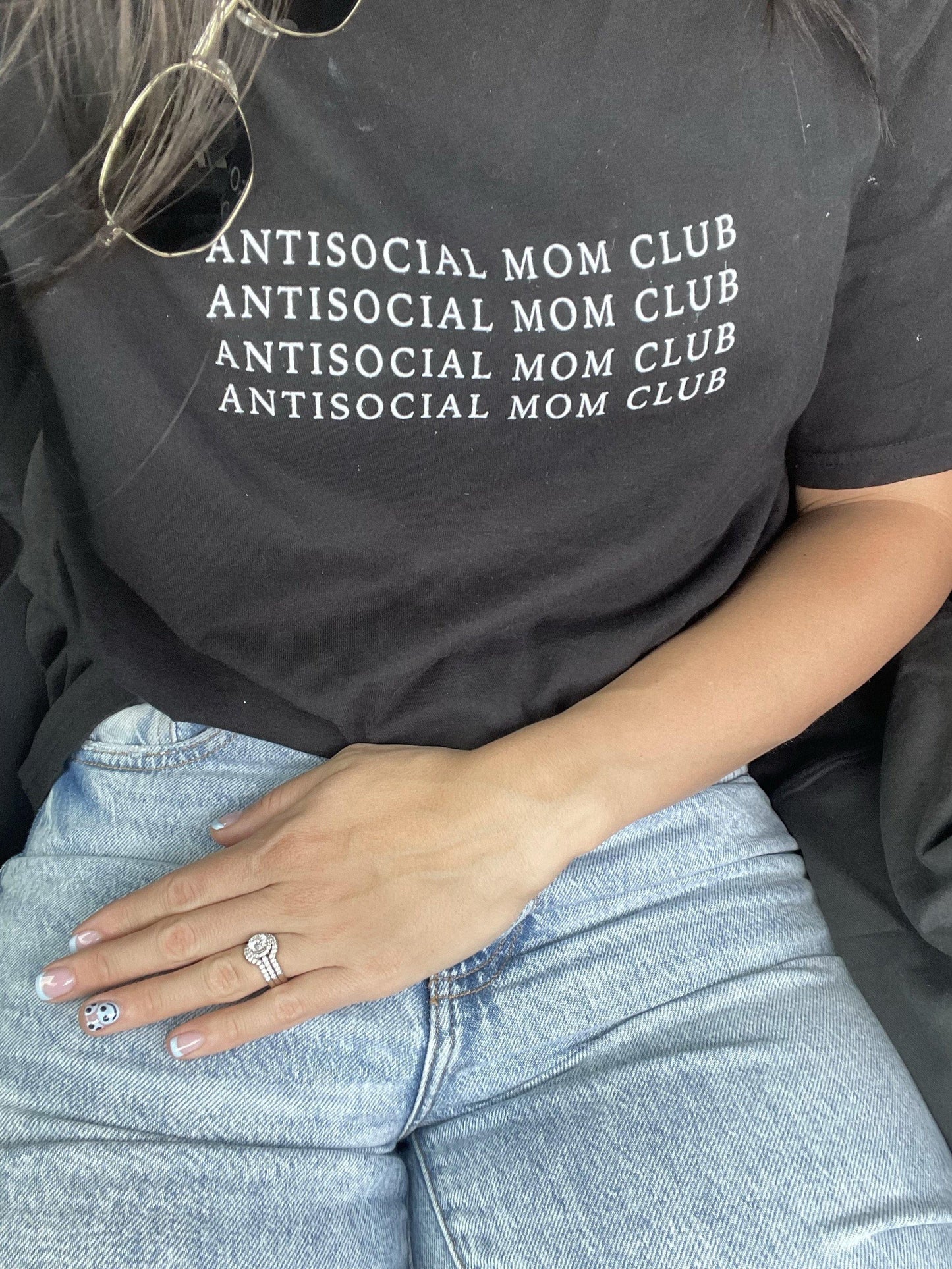 ANTISOCIAL MOM CLUB