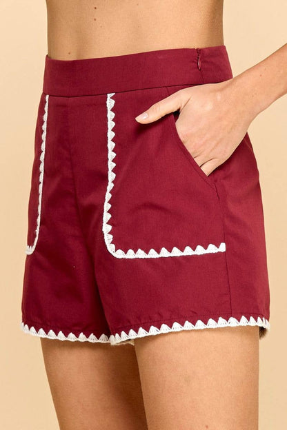 CP10153-Triangle Embroidery Stitch Detail Shorts