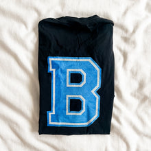 Load image into Gallery viewer, CLASSIC B pocket tee