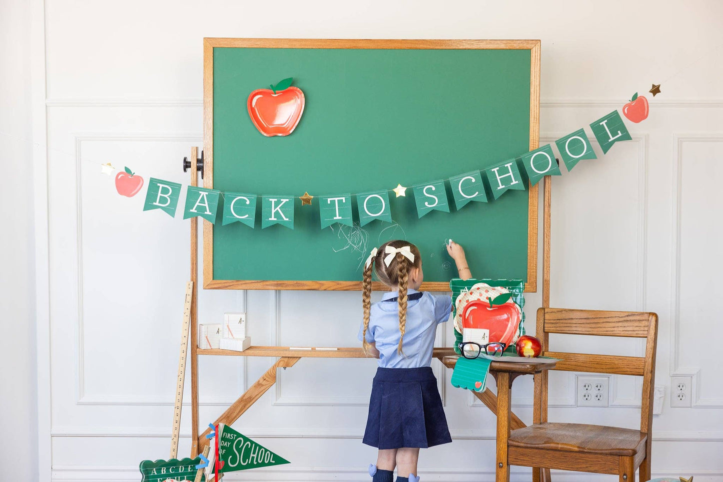 APP1102 - Back to School Banner