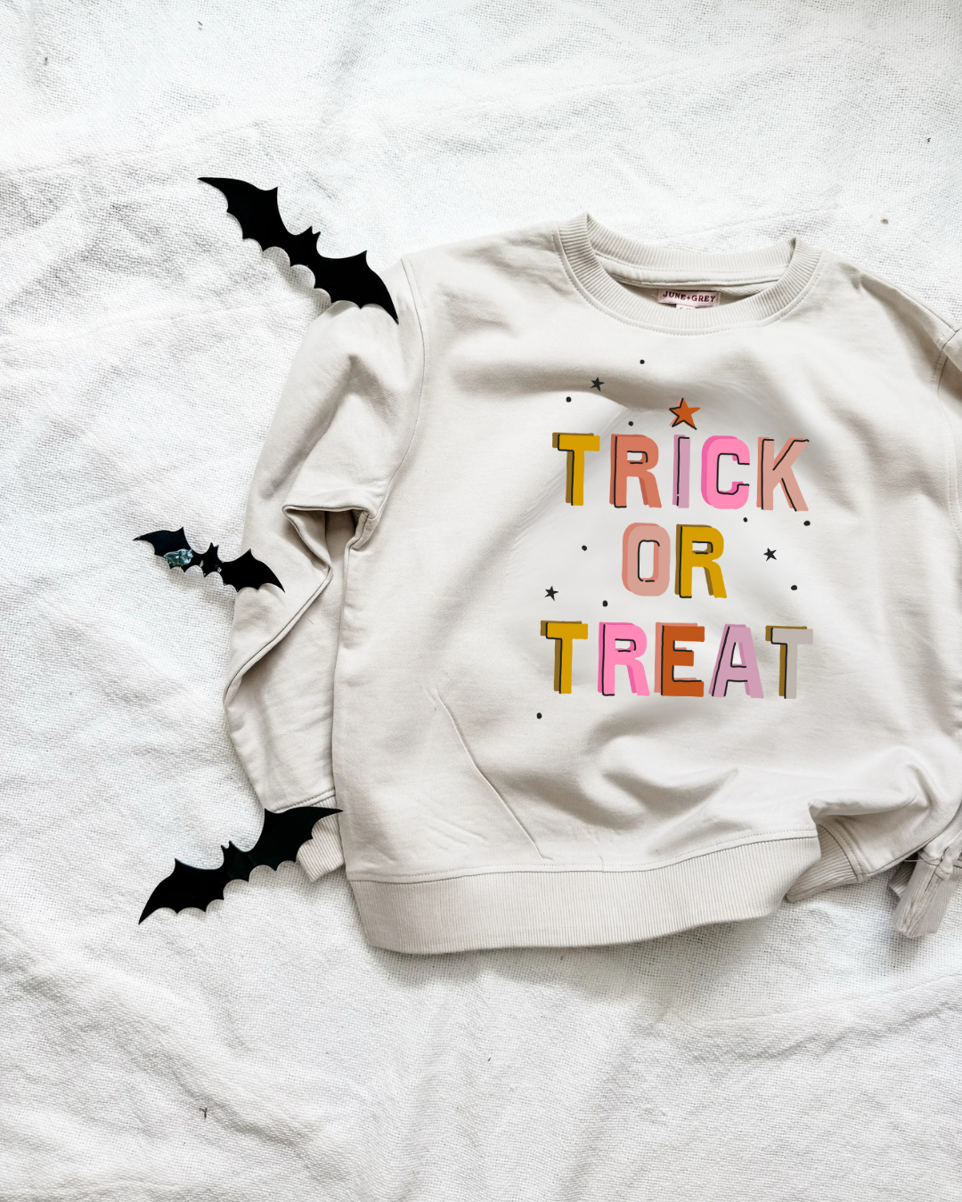 festive HOCUS POCUS sweatshirt