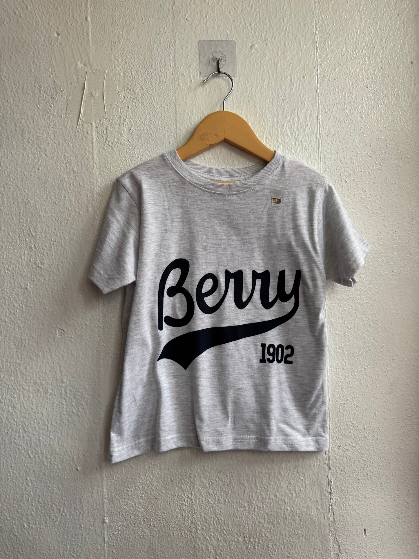 Berry signature kids tee