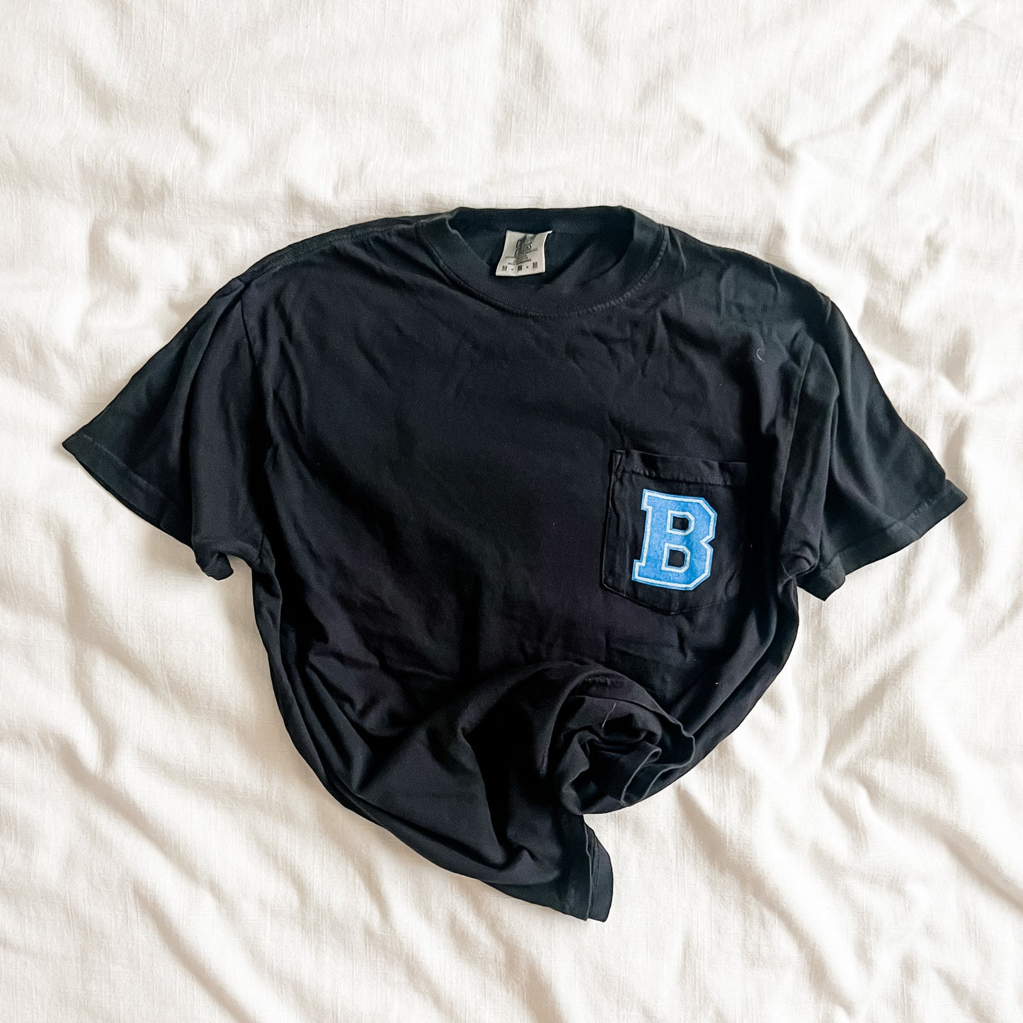 CLASSIC B pocket tee