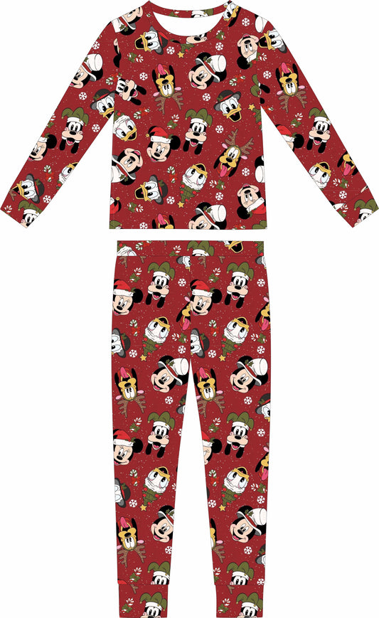 CHRISTMAS FRIENDS women pajamas