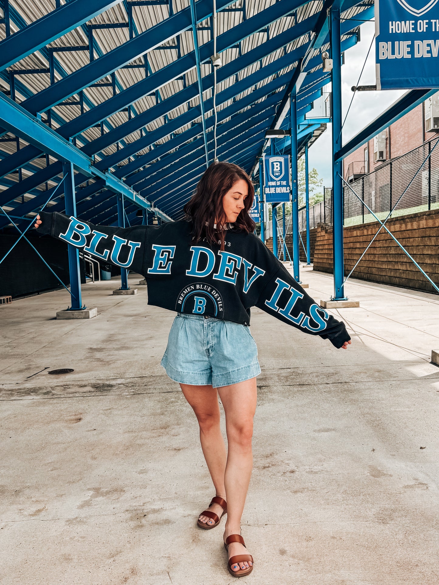 Blue Devils Phipps Split Crop LS