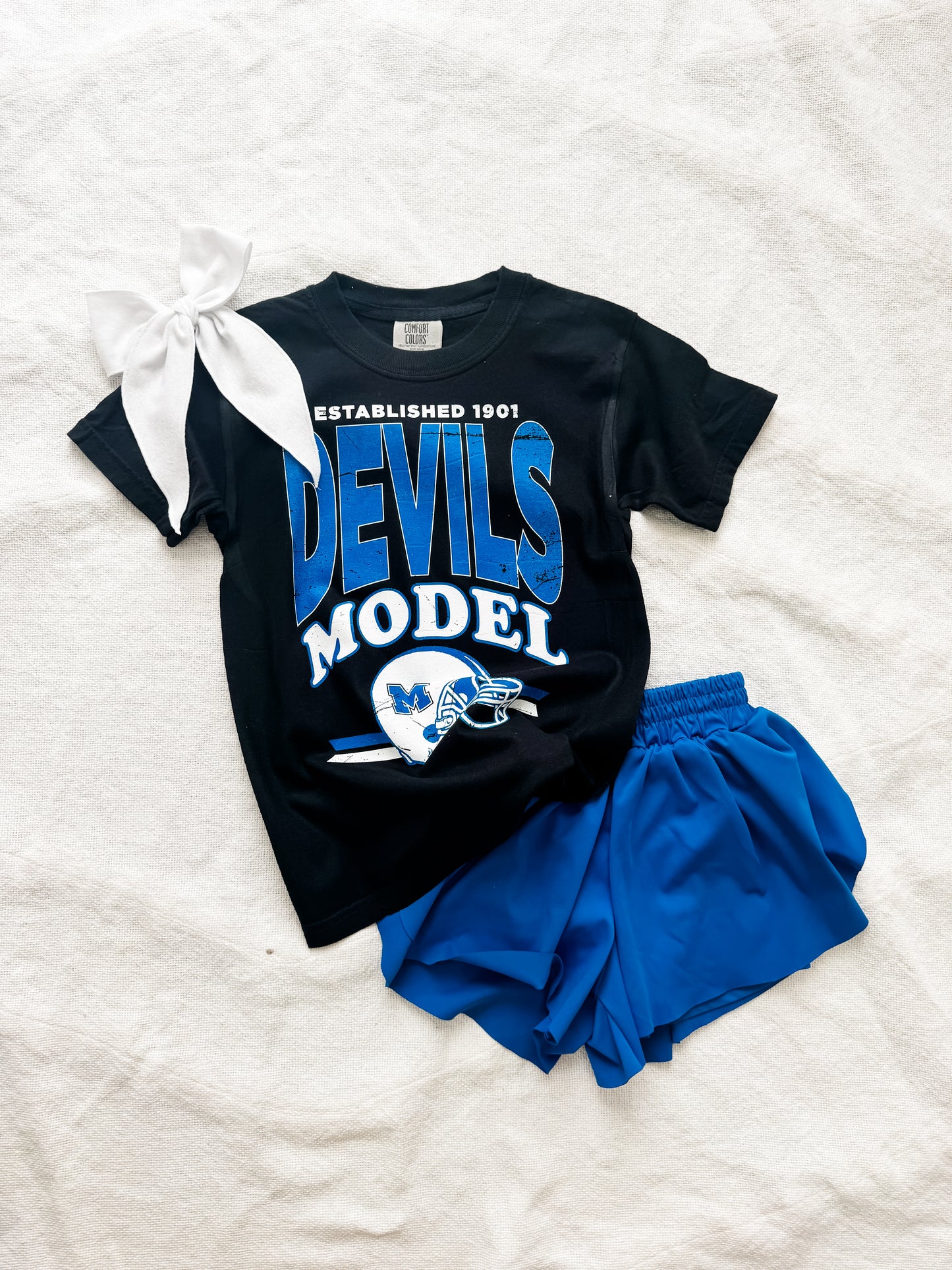 MODEL BLUE DEVILS FOOTBALL TEE