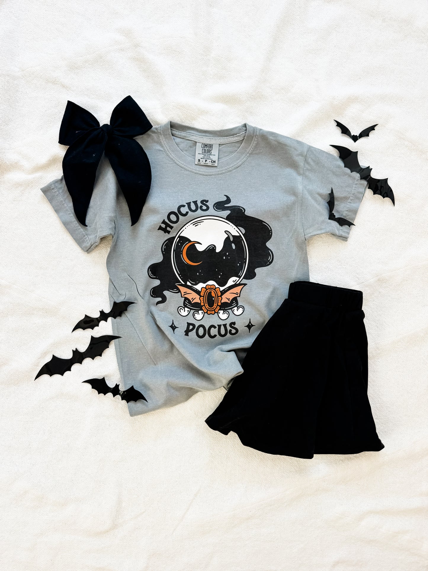 HOCUS POCUS globe tee