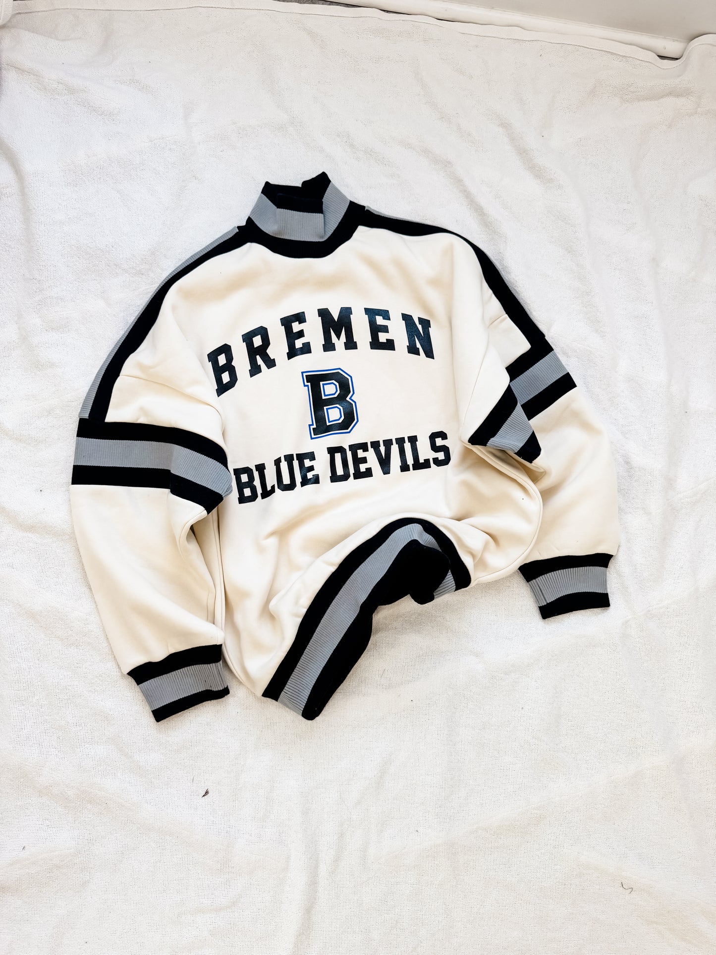 BREMEN COLORBLOCK TURTLENECK PULLOVER
