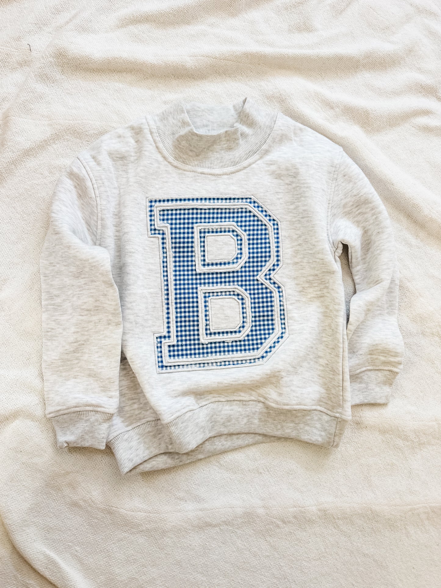 B mockneck