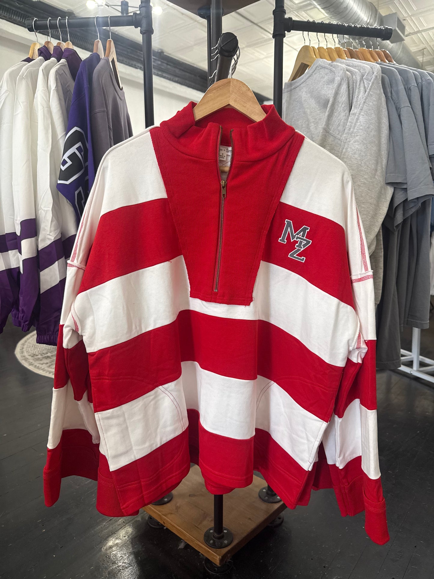MOUNT ZION VARSITY STRIPE PULLOVER