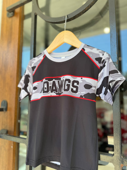 DAWGS CAMO ATHLETIC SHORT SLEEVE