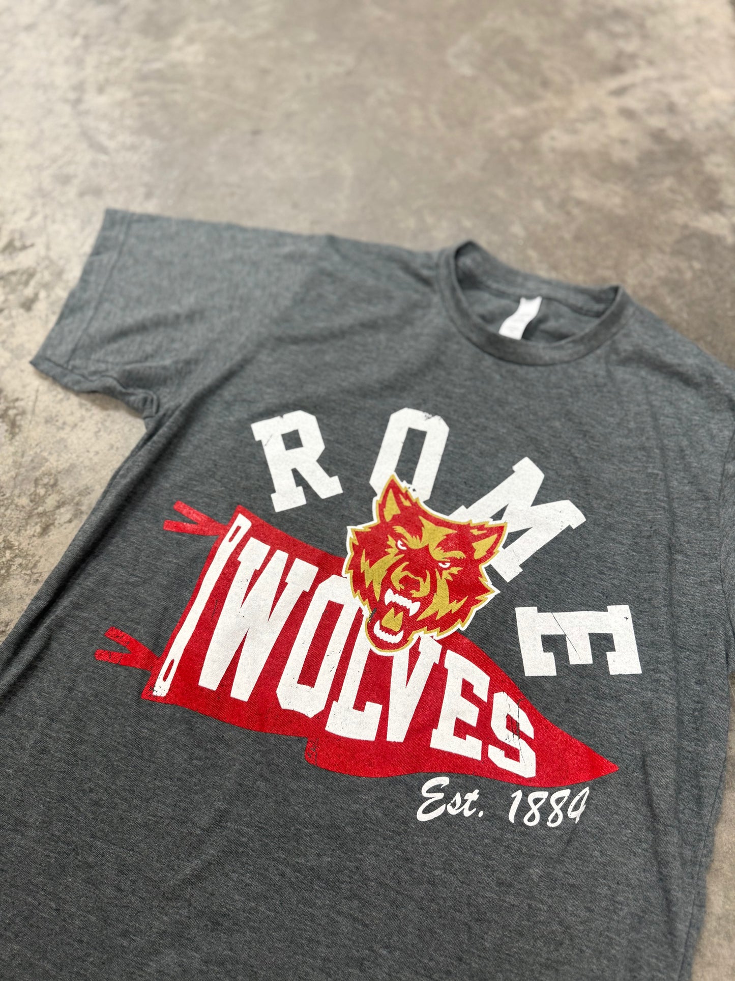 ROME PENNANT FLAG TEE