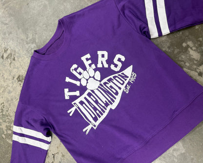 TIGERS PENNANT FLAG PULLOVER