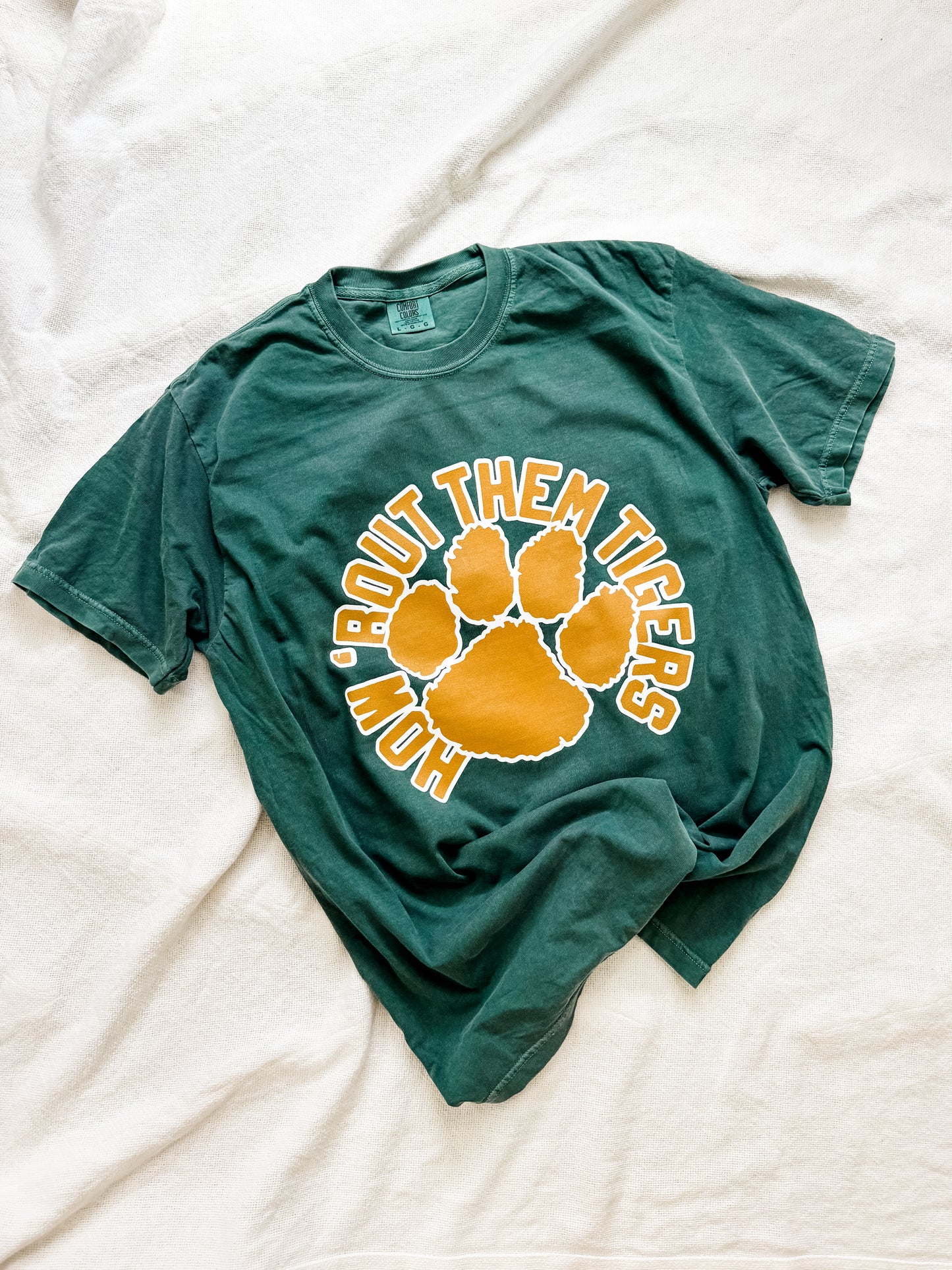 HOW BOUT THEM TIGERS tee
