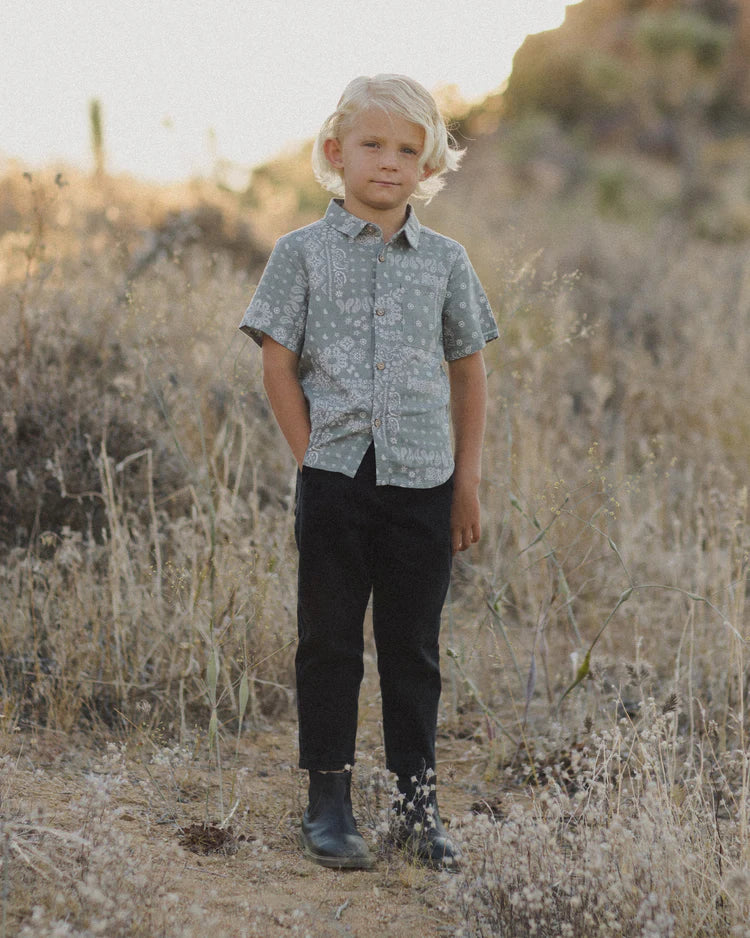 COLLARED SHORT SLEEVE SHIRT || LAUREL BANDANA