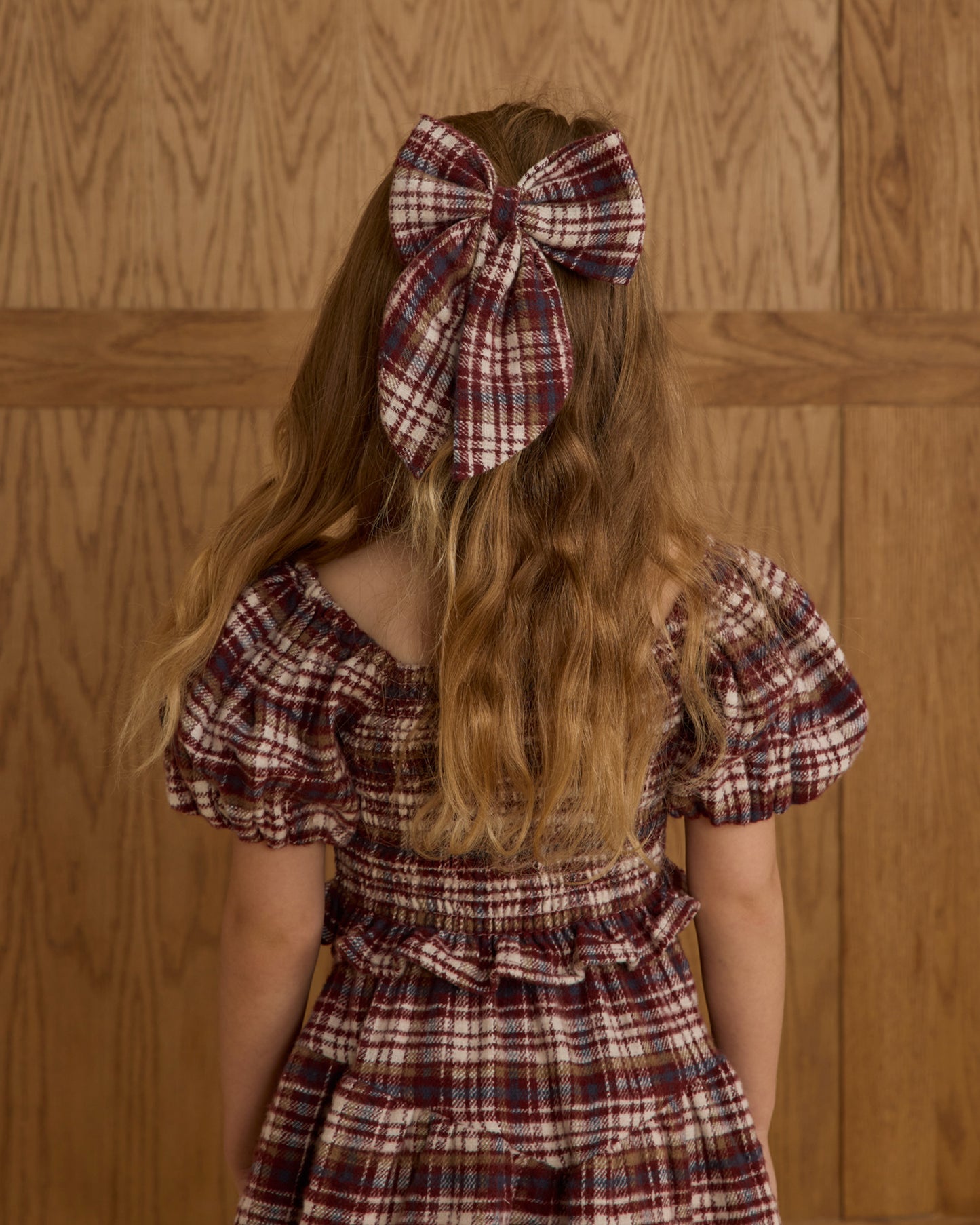 OVERSIZED BOW || BURGUNDY PLAID