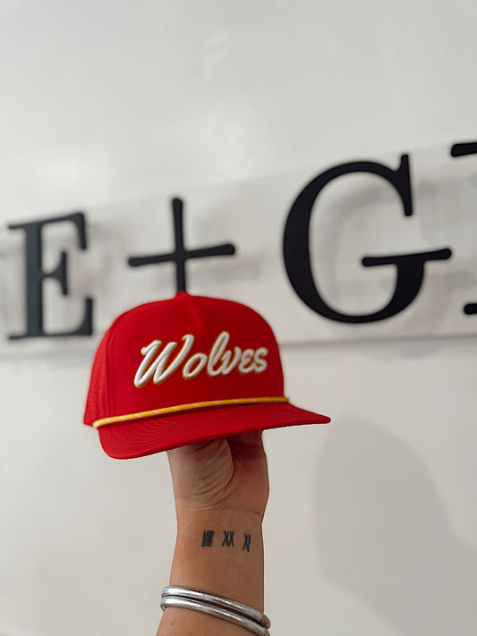 WOLVES RED ROPE HAT