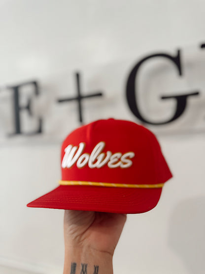 WOLVES RED ROPE HAT