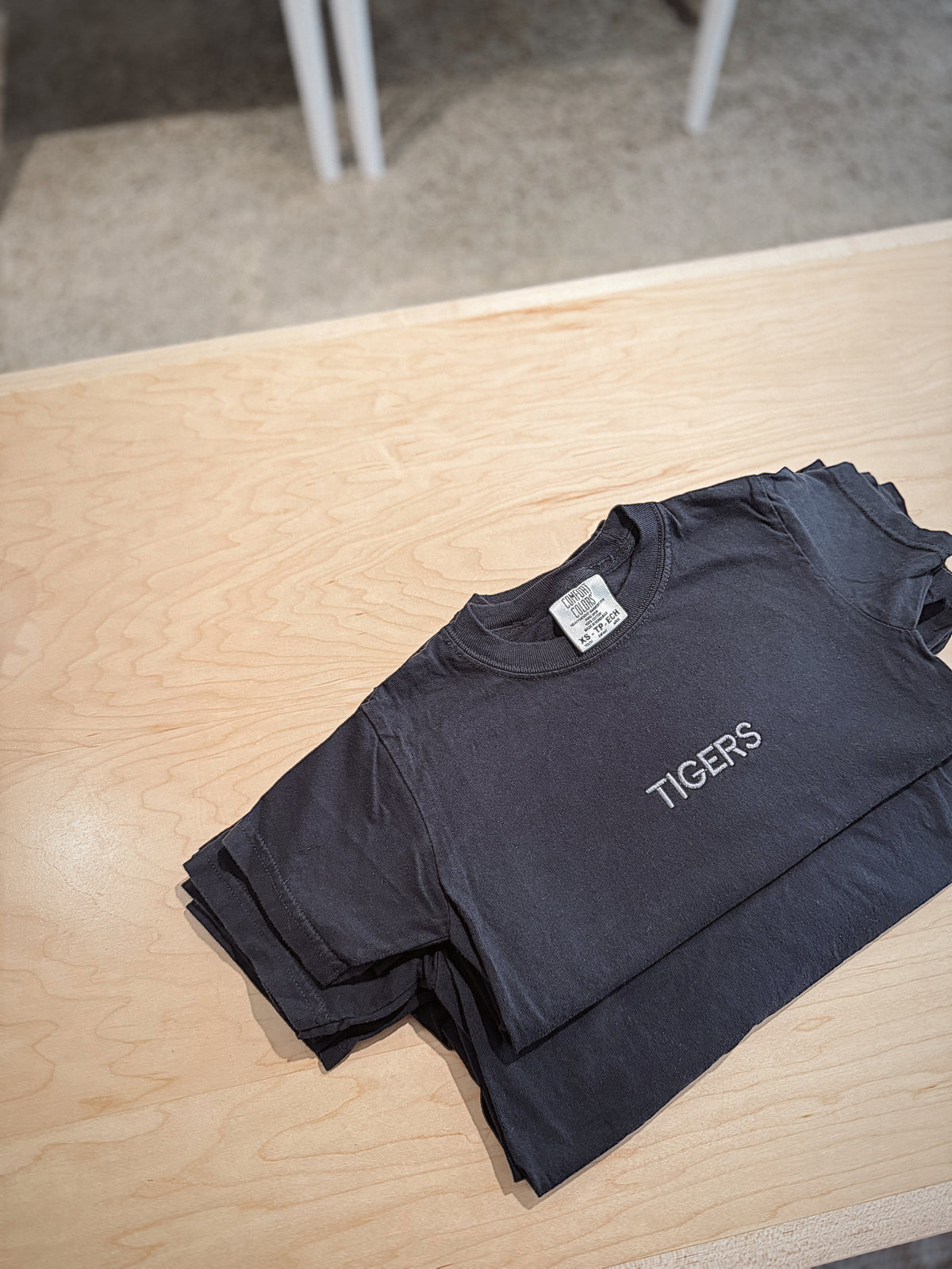 TIGERS BLACK OUT TEE